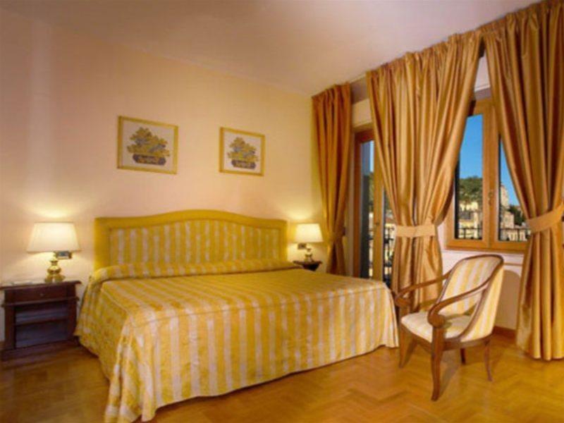 Hotel Isabella Таормина Экстерьер фото